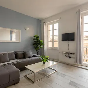 Historic Penthouse - Cityapartmentstay Appartamento